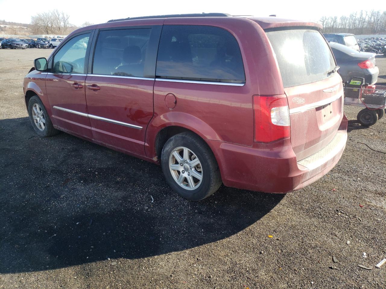 Photo 3 from auction – 2012 CHRYSLER TOWN & COU with VIN 2C4RC1BG6CR186832