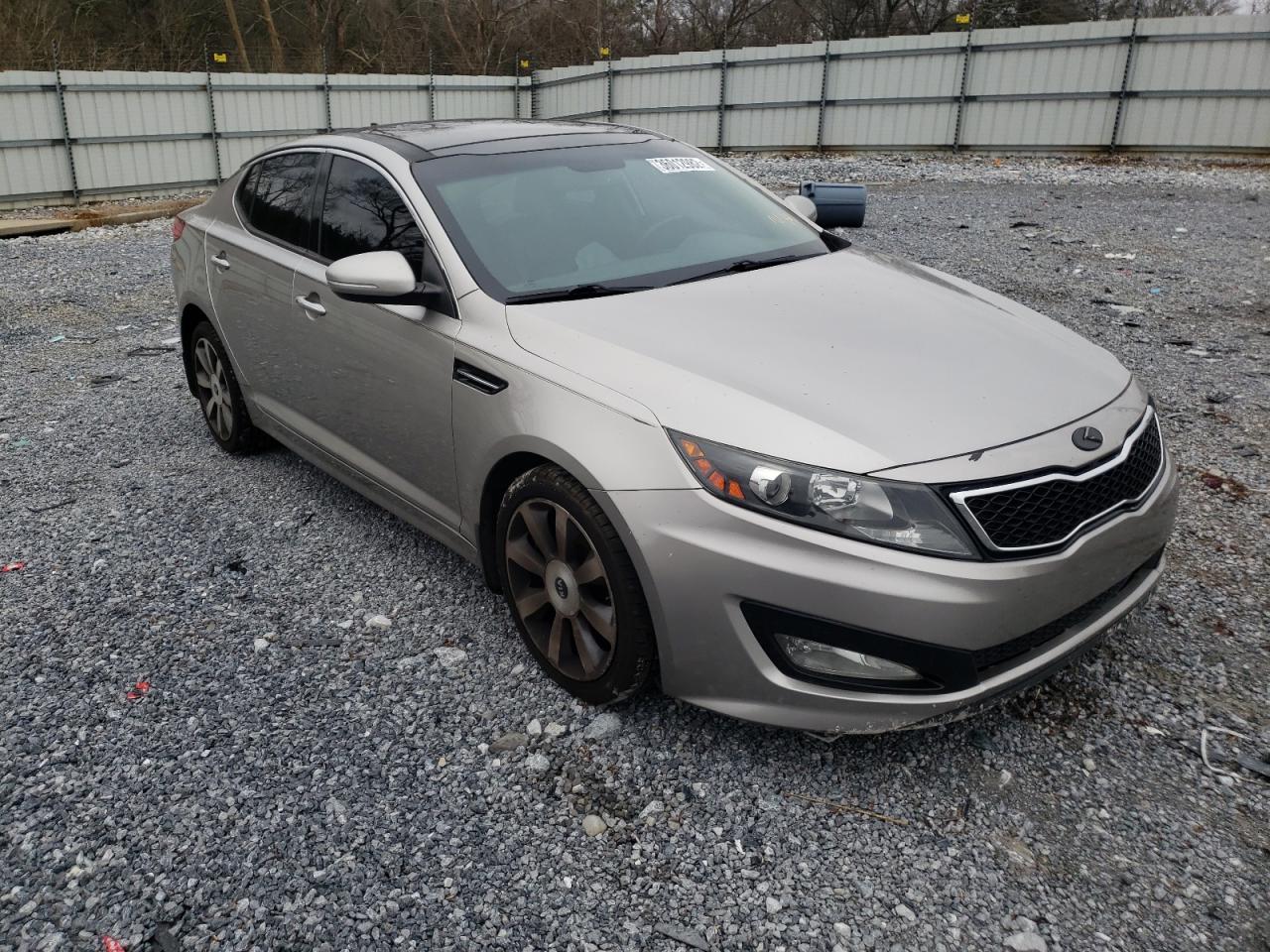KIA OPTIMA SX 2013 with VIN 5XXGR4A64DG139177 - Photo from auction
