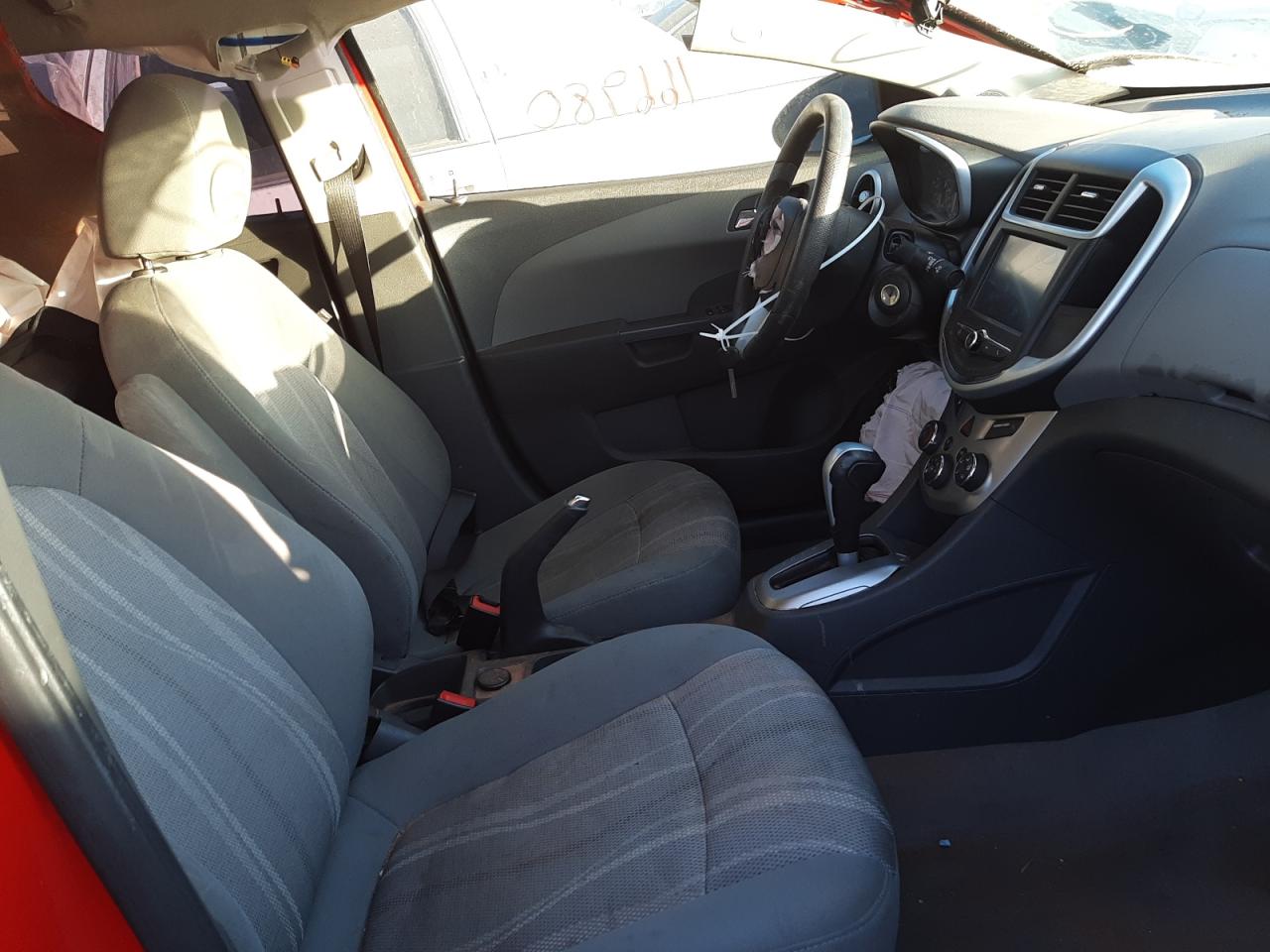Photo 5 from auction – 2017 CHEVROLET SONIC LT with VIN 1G1JD5SH9H4106615