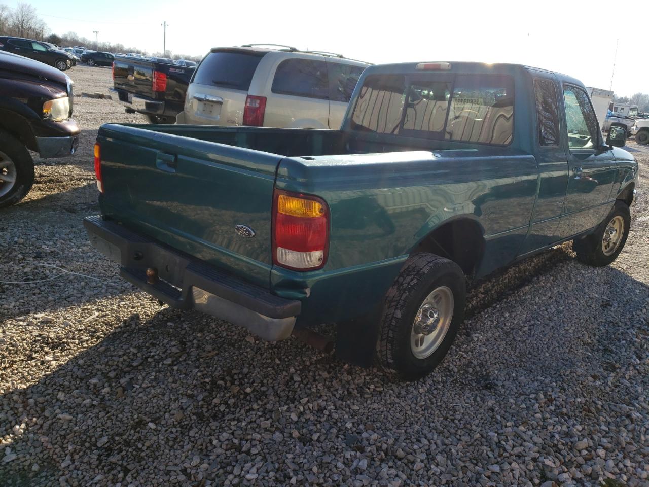 Photo 4 from auction – 1998 FORD RANGER SUP with VIN 1FTYR14C3WPA23923