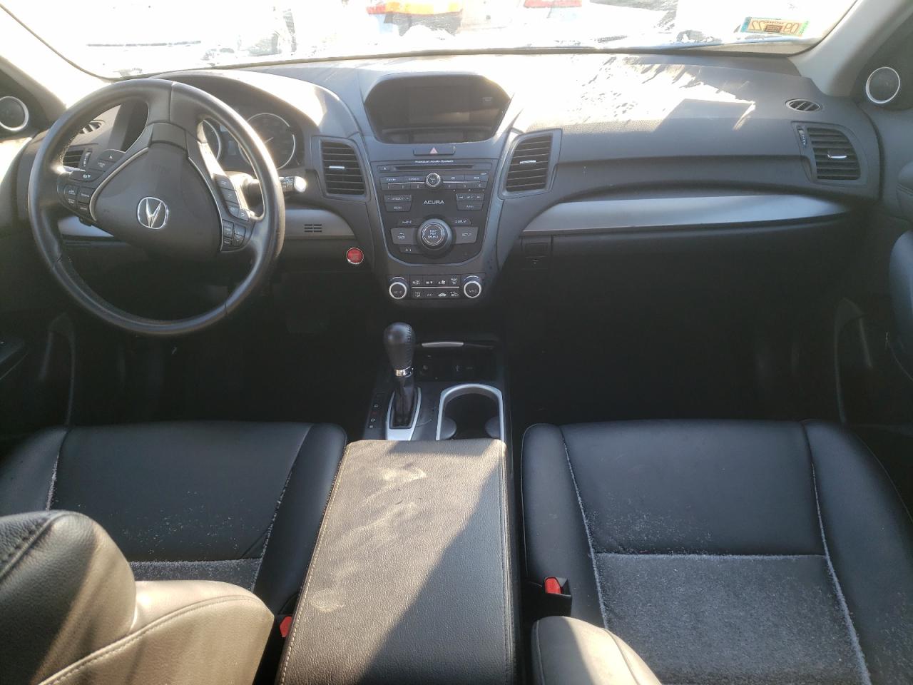 Photo 9 from auction – 2017 ACURA RDX with VIN 5J8TB4H38HL027276
