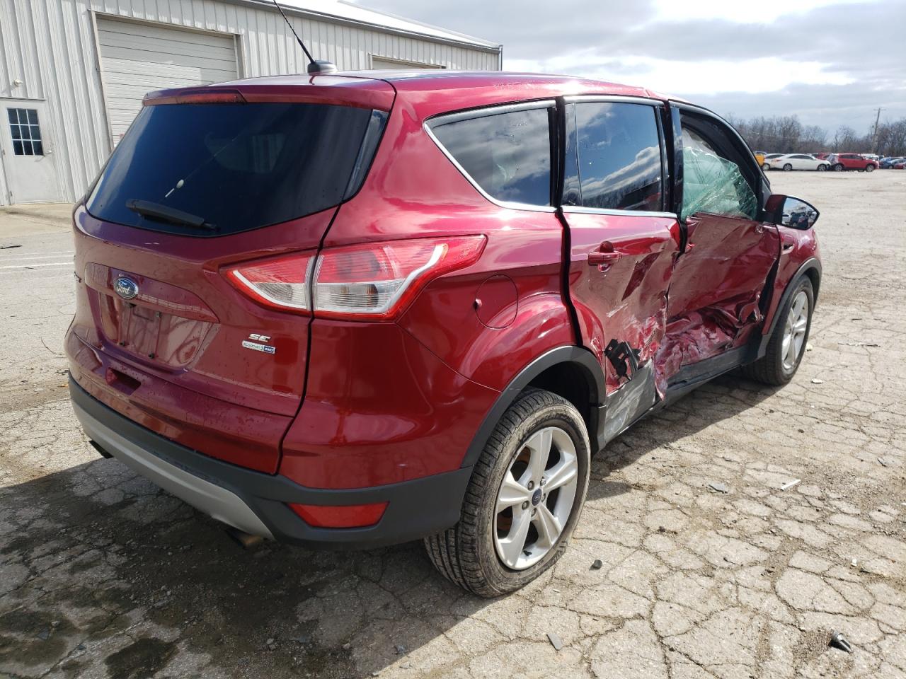 Photo 4 from auction – 2016 FORD ESCAPE SE with VIN 1FMCU9GX2GUB34466