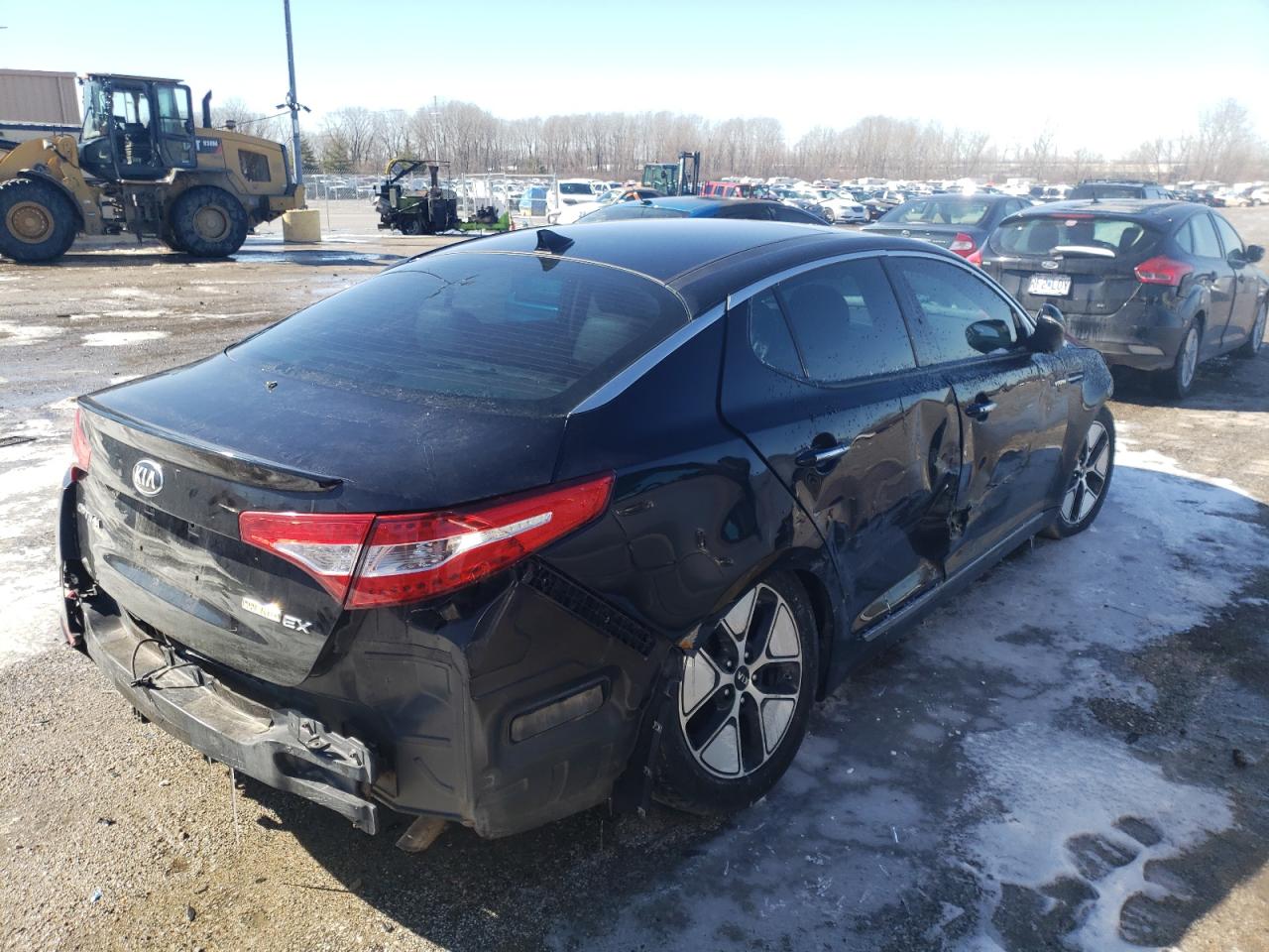 Photo 4 from auction – 2013 KIA OPTIMA HYB with VIN KNAGM4AD2D5055776