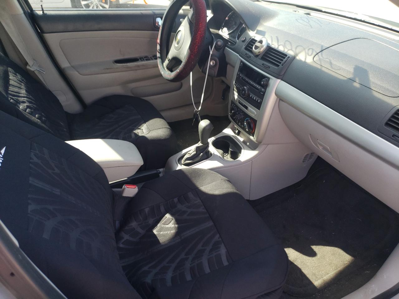 Photo 5 from auction – 2010 CHEVROLET COBALT with VIN 1G1AD5F56A7235965