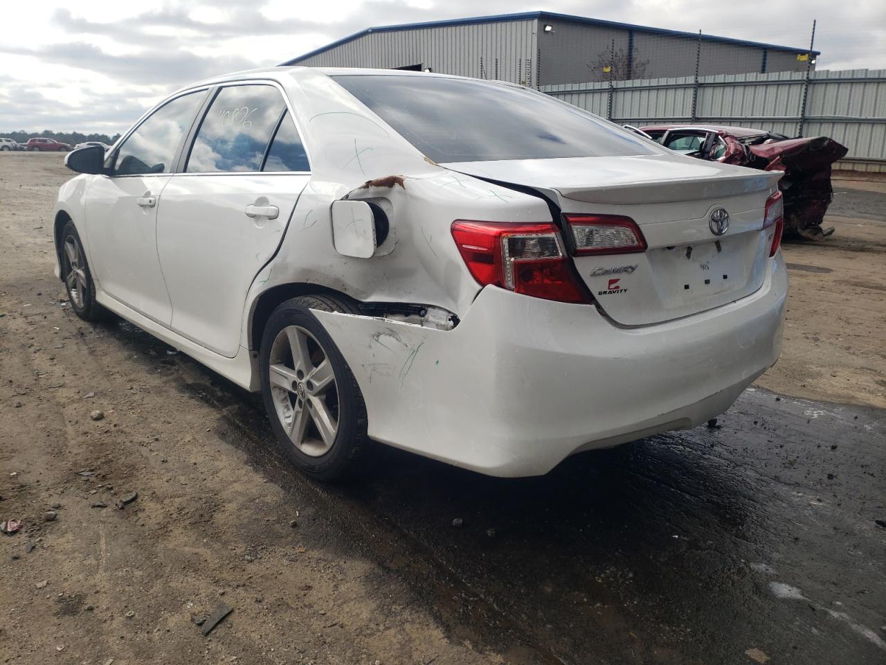 Photo 3 from auction – 2014 TOYOTA CAMRY L with VIN 4T1BF1FK6EU434733