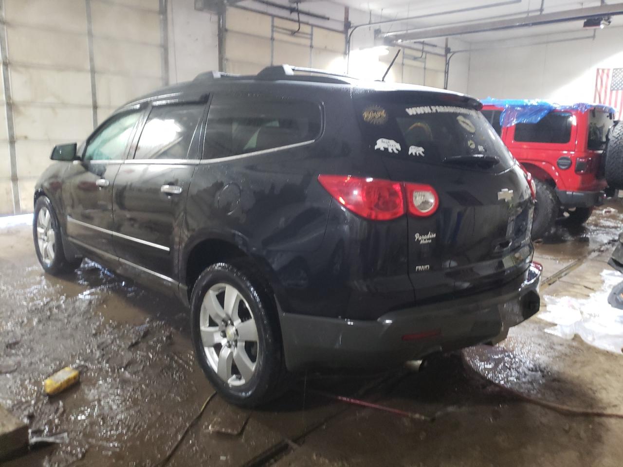 Photo 3 from auction – 2012 CHEVROLET TRAVERSE L with VIN 1GNKVLED9CJ250298