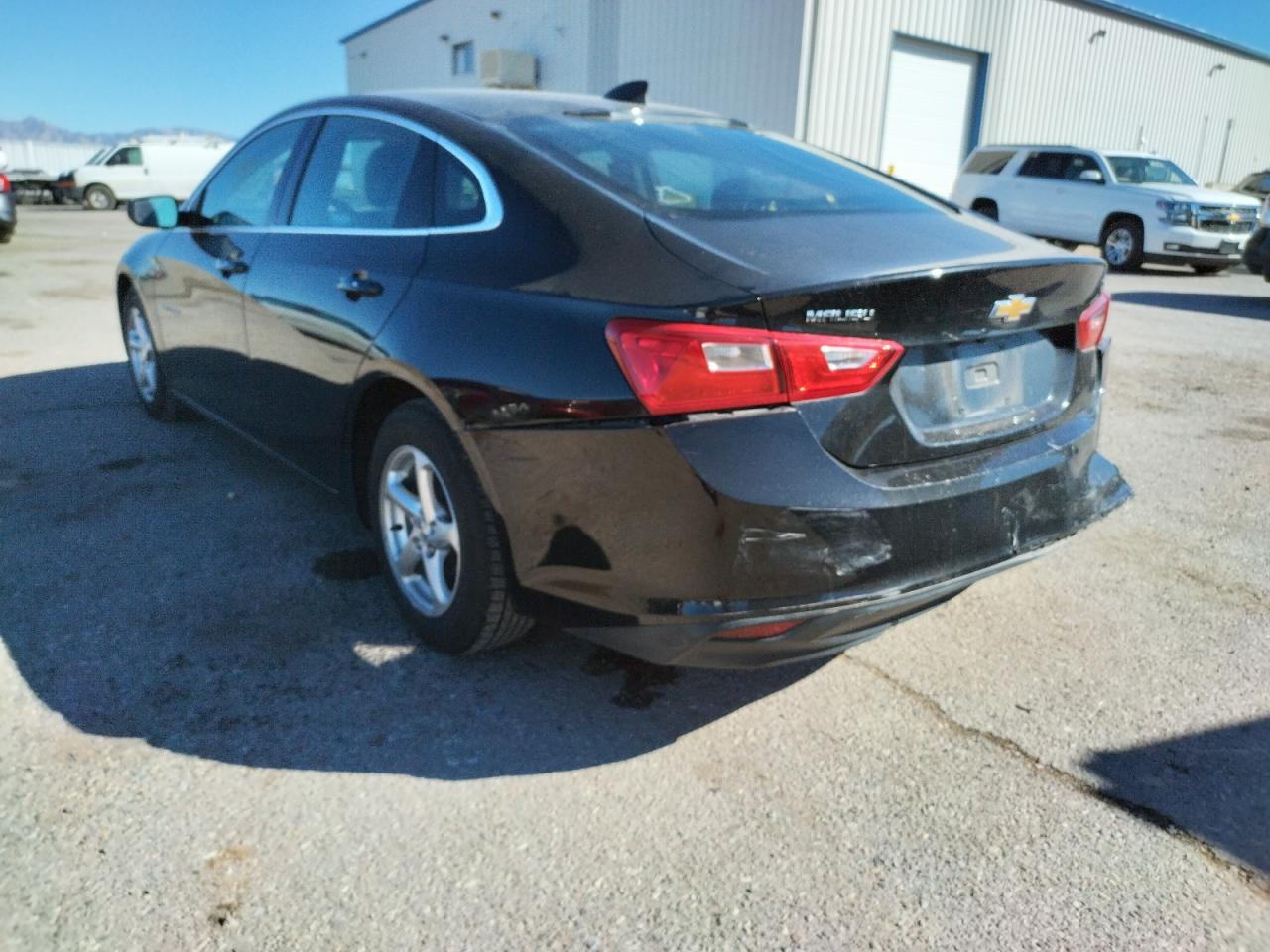 Photo 3 from auction – 2016 CHEVROLET MALIBU LS with VIN 1G1ZB5ST5GF256799