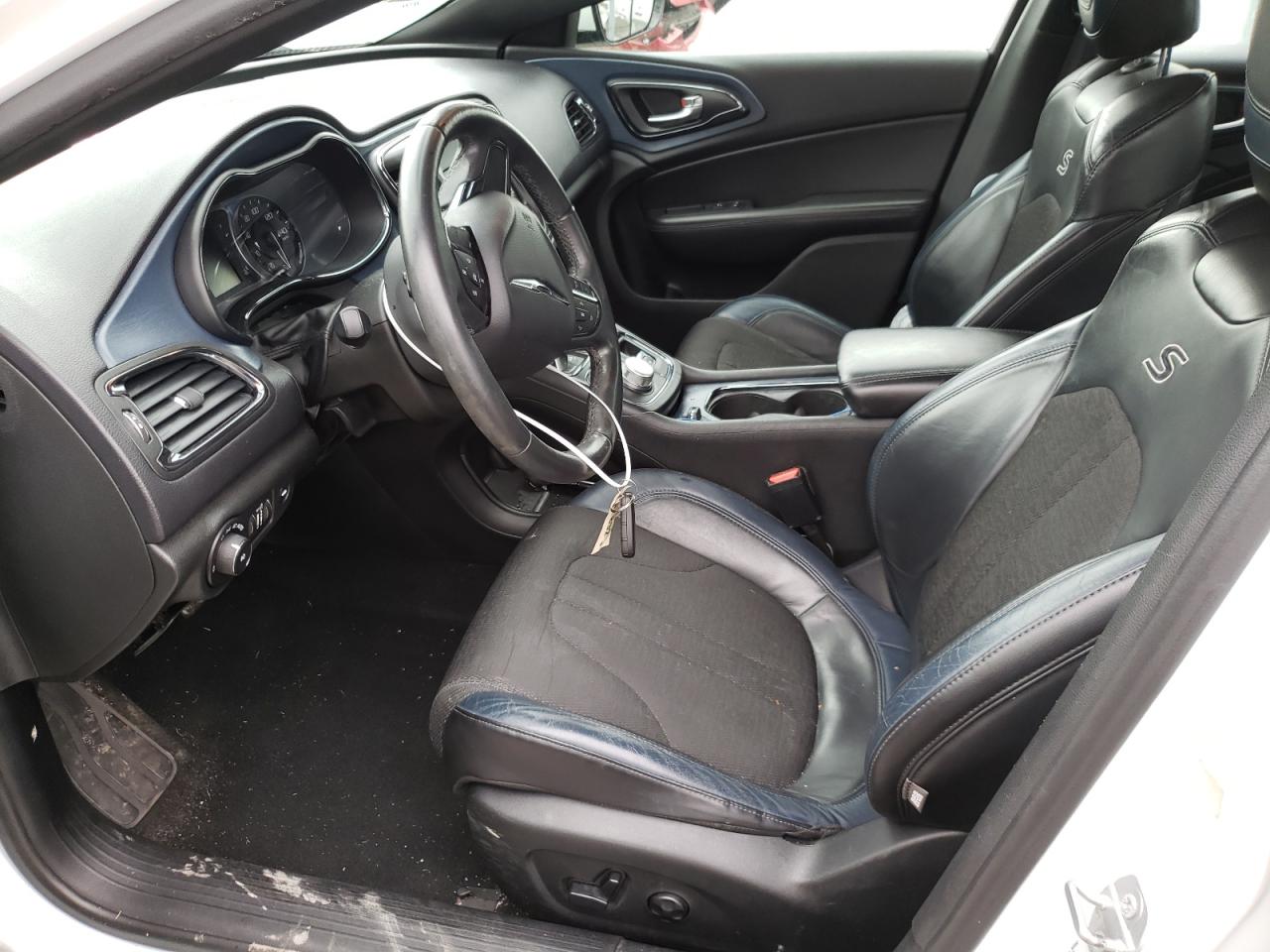 Photo 5 from auction – 2015 CHRYSLER 200 S with VIN 1C3CCCBB7FN585325