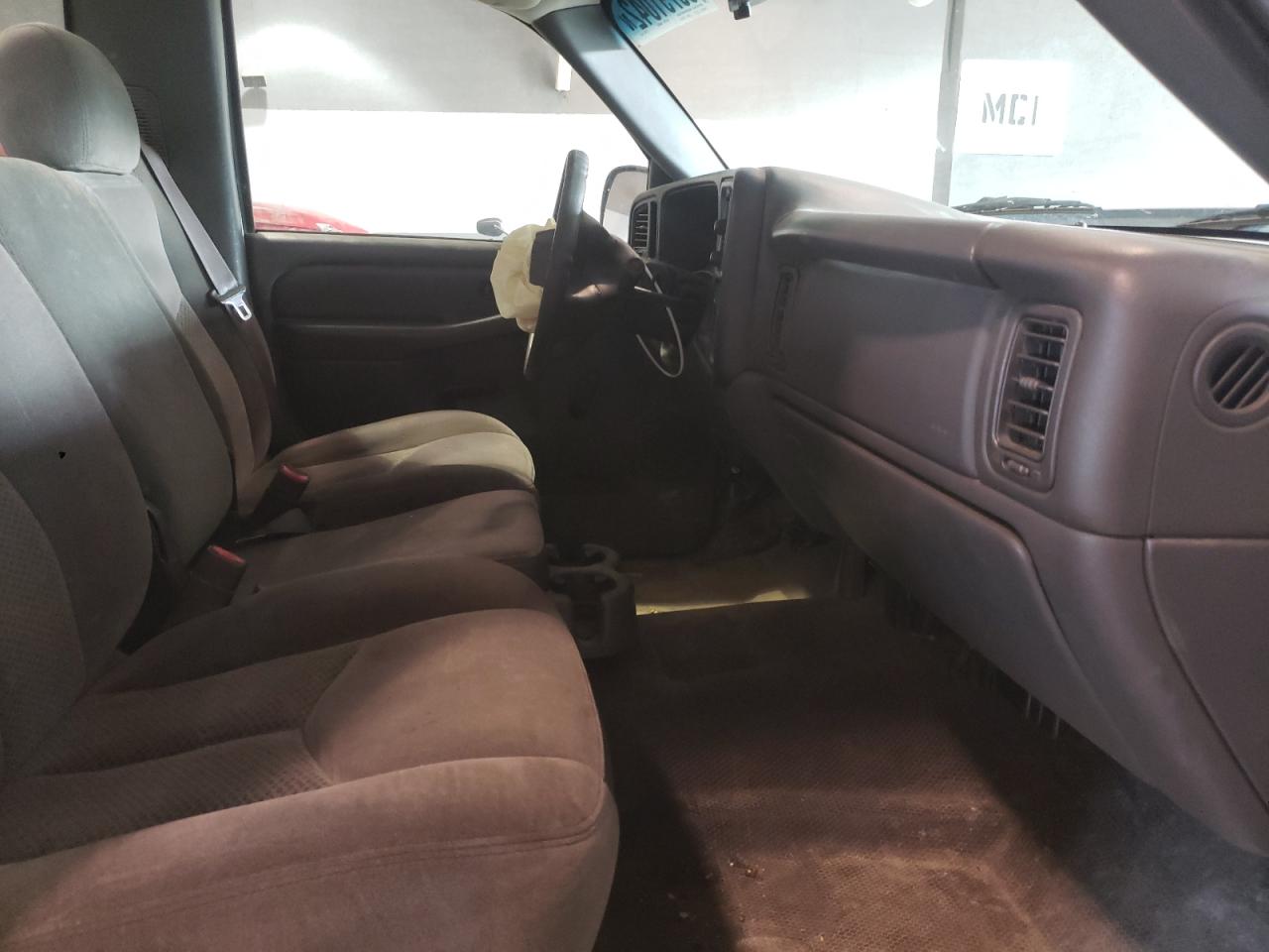 Photo 5 from auction – 2007 CHEVROLET SILVERADO with VIN 1GCEC14Z07E181772