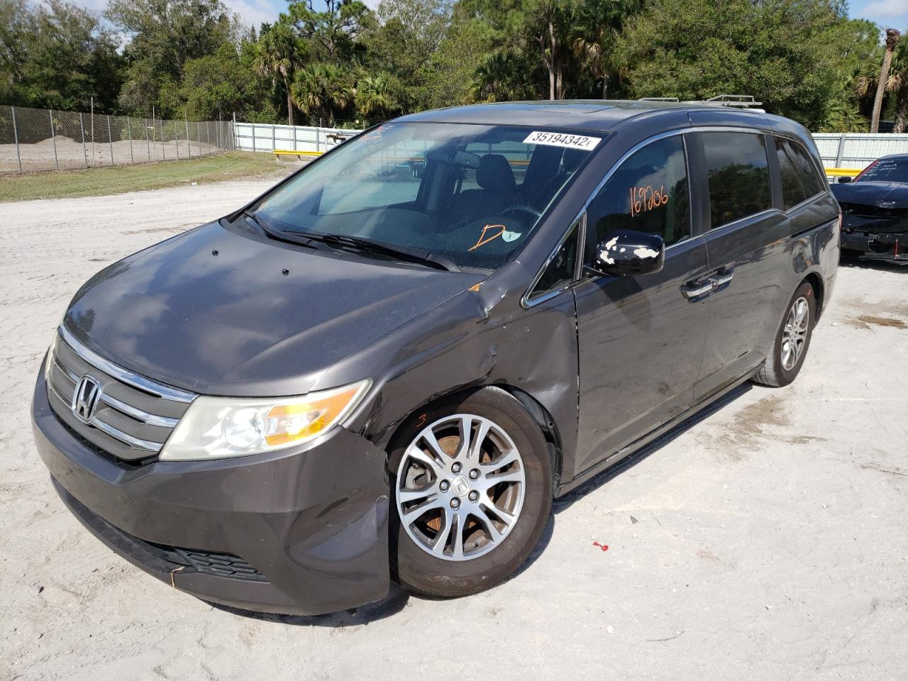 Photo 9 from auction – 2013 HONDA ODYSSEY EX with VIN 5FNRL5H67DB043522