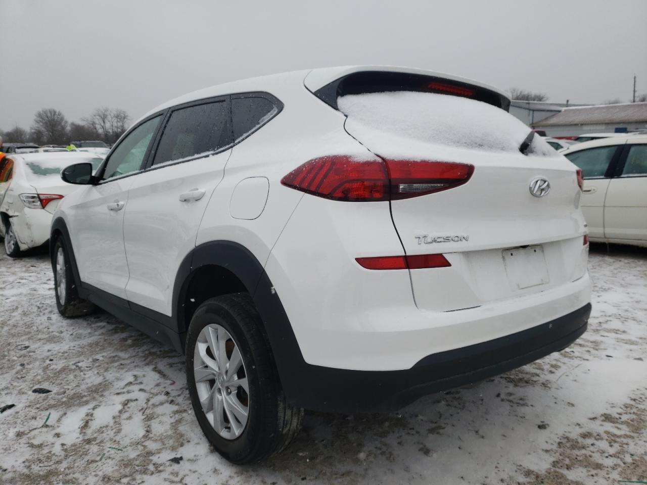 Photo 3 from auction – 2019 HYUNDAI TUCSON SE with VIN KM8J2CA49KU056740