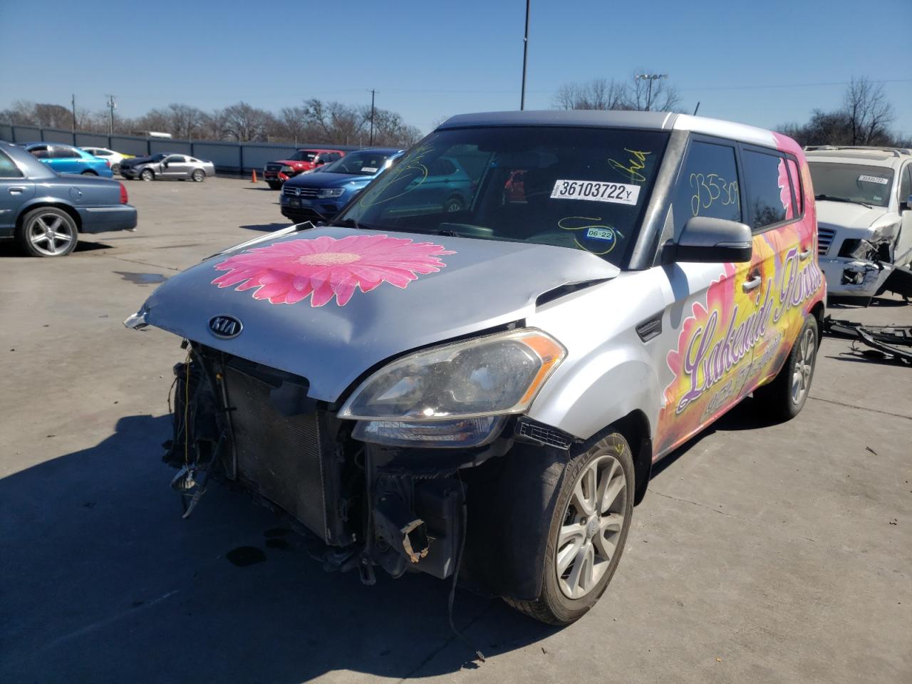 Photo 2 from auction – 2012 KIA SOUL + with VIN KNDJT2A65C7468912