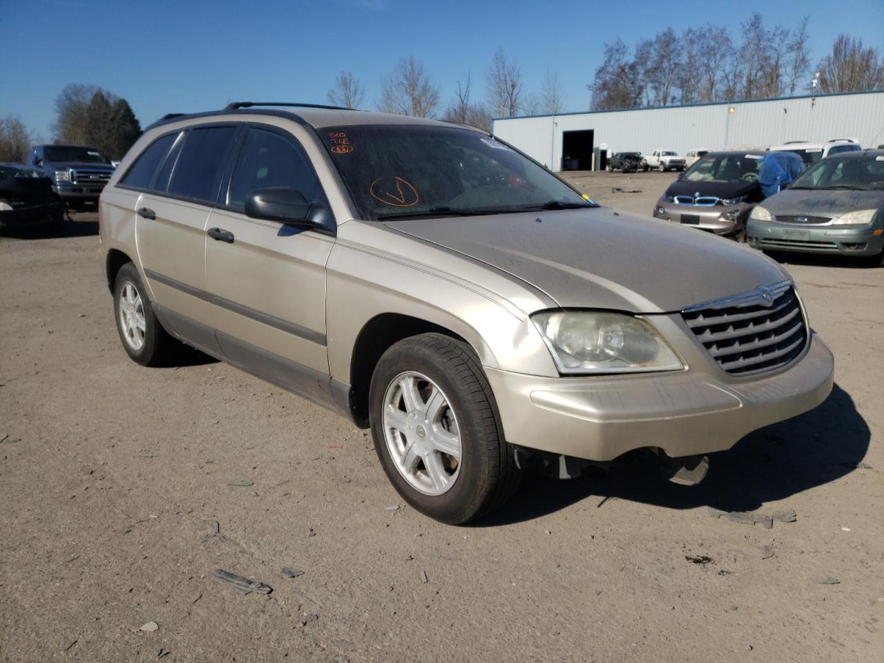 CHRYSLER PACIFICA 2005 with VIN 2C4GF48435R568266 - Photo from auction
