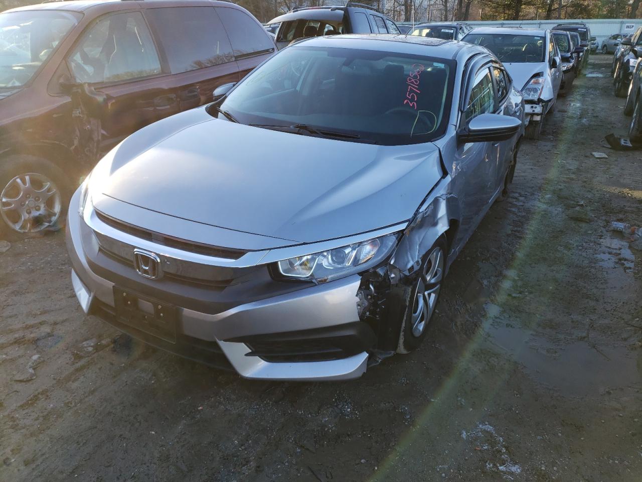 Photo 9 from auction – 2017 HONDA CIVIC LX with VIN 19XFC2F5XHE227070
