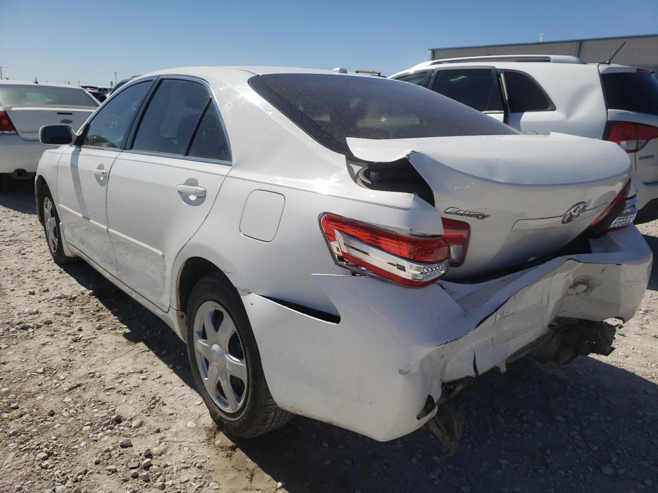 Photo 3 from auction – 2010 TOYOTA CAMRY BASE with VIN 4T1BF3EK5AU568558