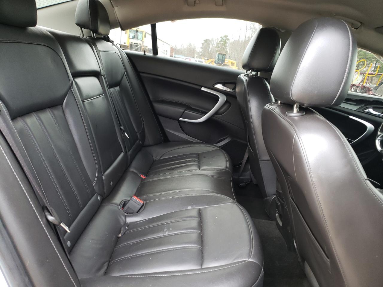 Photo 16 from auction – 2013 BUICK REGAL PREM with VIN 2G4GS5ER5D9141392