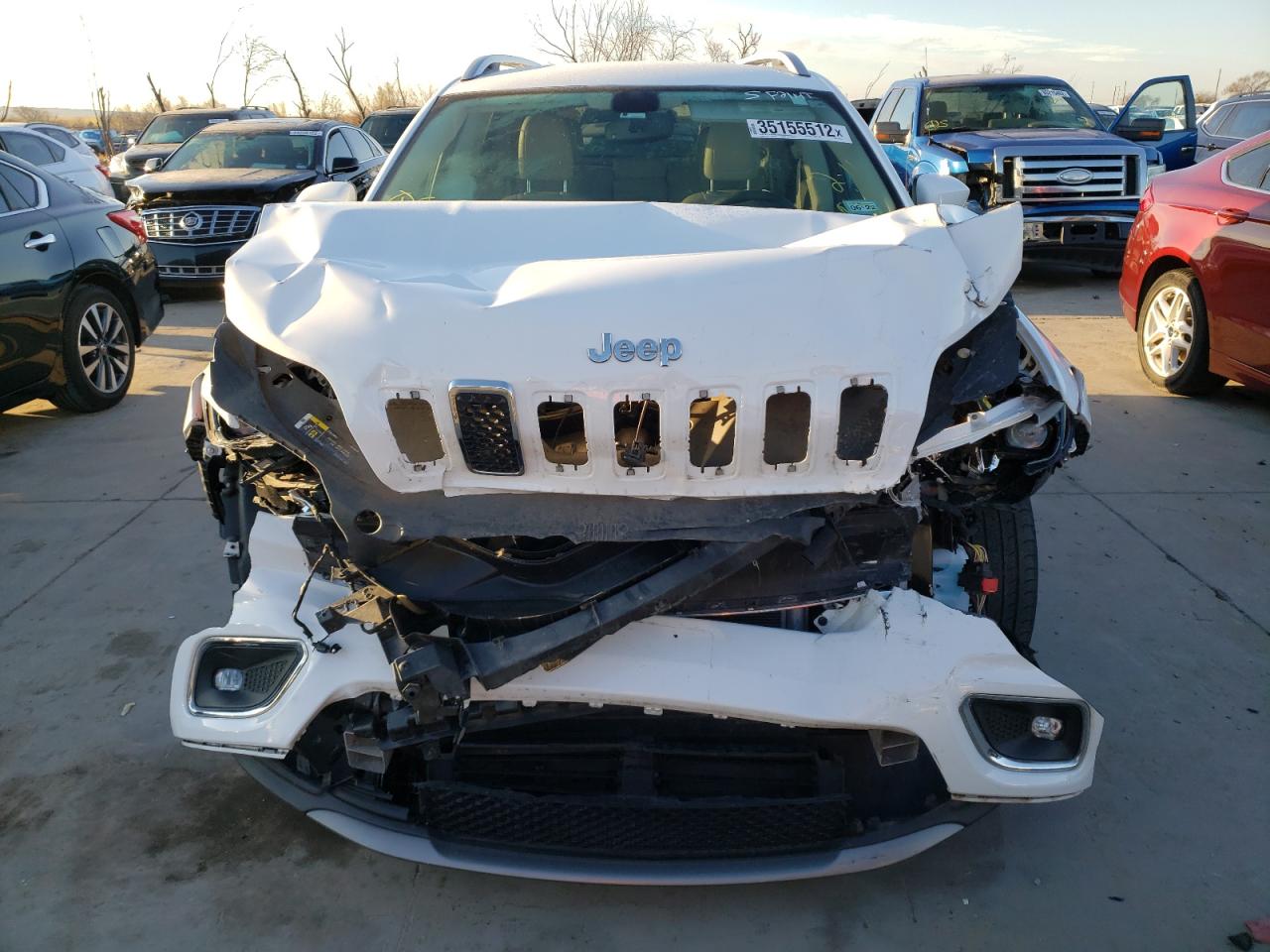 Photo 9 from auction – 2019 JEEP CHEROKEE L with VIN 1C4PJLDB9KD356984