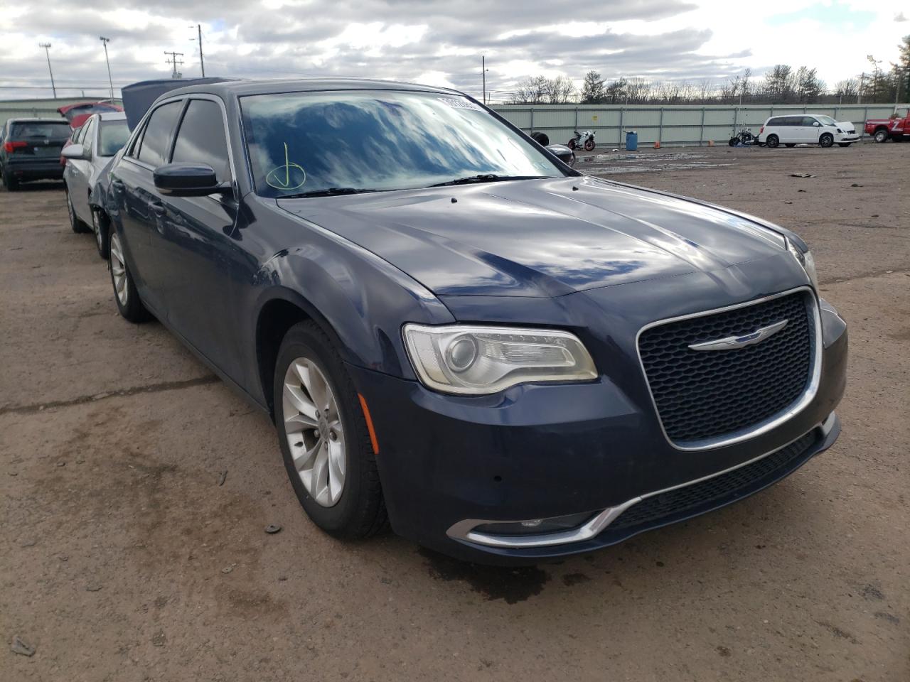 CHRYSLER 300 LIMITE 2015 with VIN 2C3CCAAG1FH830064 - Photo from auction