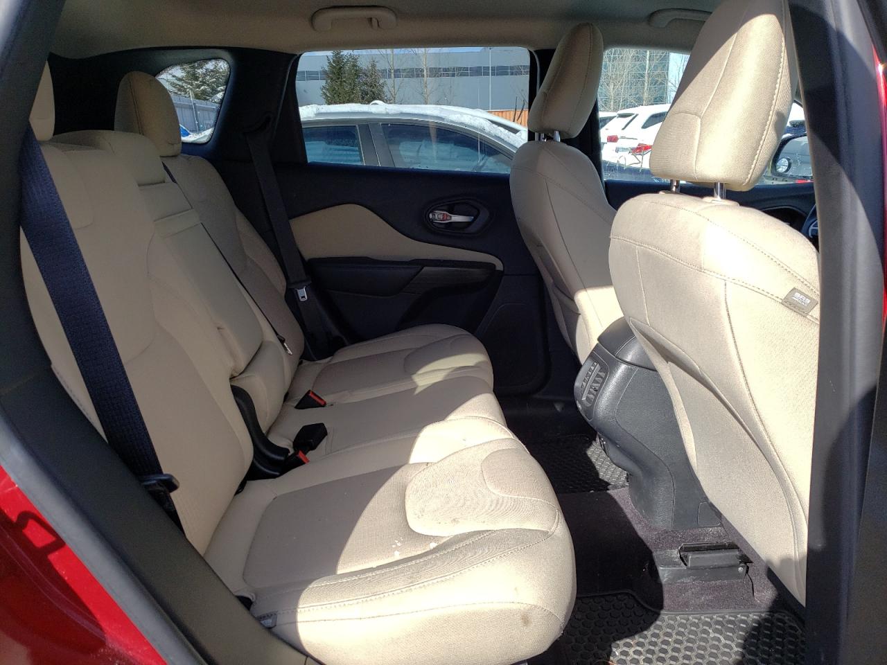 Photo 6 from auction – 2016 JEEP CHEROKEE L with VIN 1C4PJMCB7GW260368