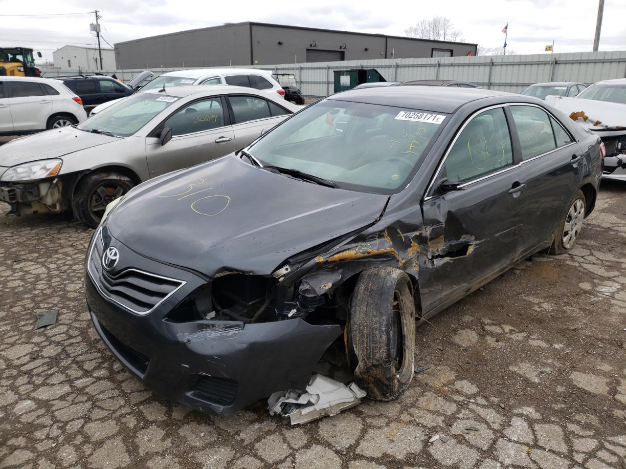 Photo 9 from auction – 2010 TOYOTA CAMRY BASE with VIN 4T1BF3EK2AU070608