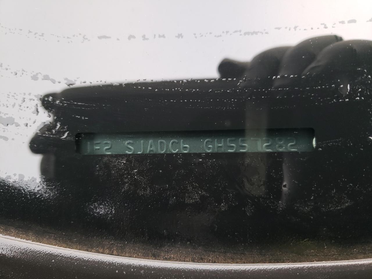 Photo 10 from auction – 2016 SUBARU FORESTER 2 with VIN JF2SJADC6GH557282