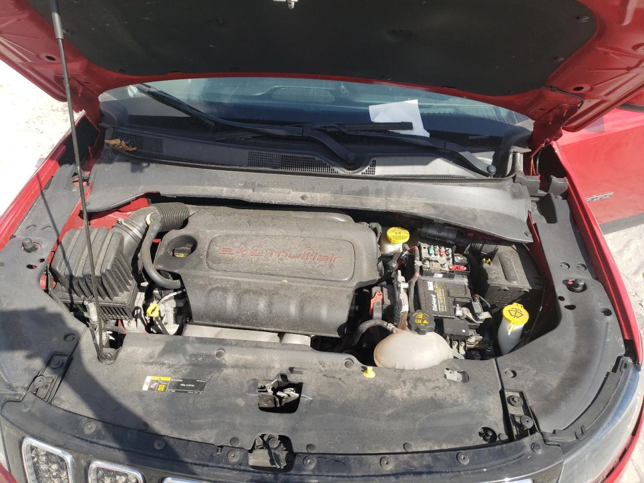 Photo 7 from auction – 2019 JEEP COMPASS LA with VIN 3C4NJCBB1KT851779