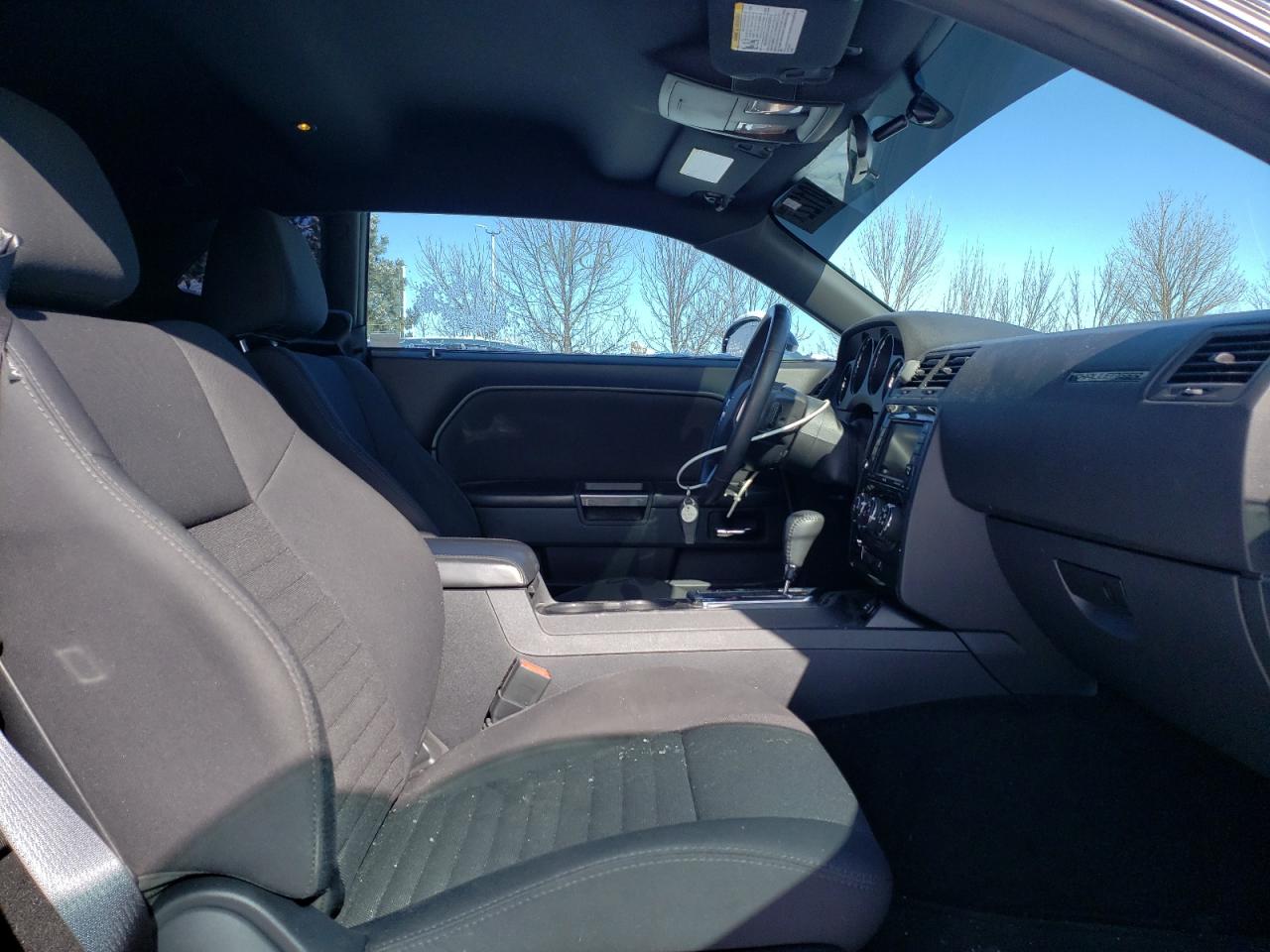 Photo 5 from auction – 2014 DODGE CHALLENGER with VIN 2C3CDYAG8EH253375