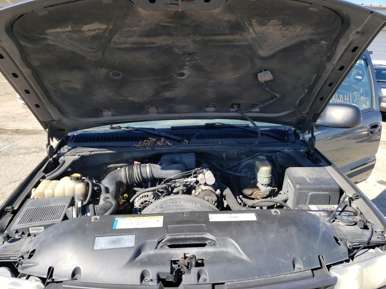 Photo 7 from auction – 2001 CHEVROLET SILVERADO with VIN 2GCEC19W411338579