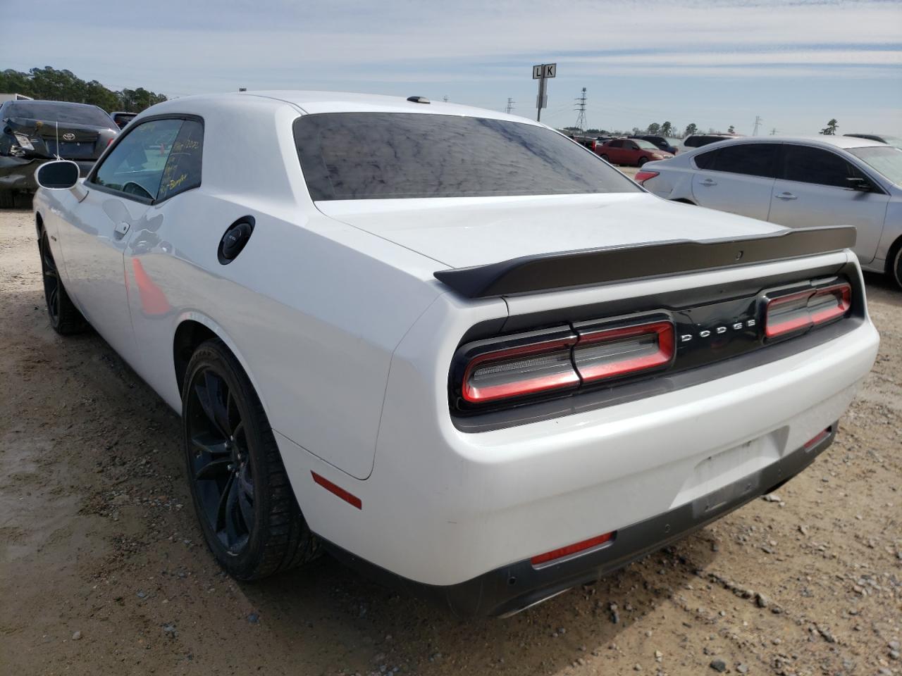 Photo 3 from auction – 2019 DODGE CHALLENGER with VIN 2C3CDZBT0KH660507