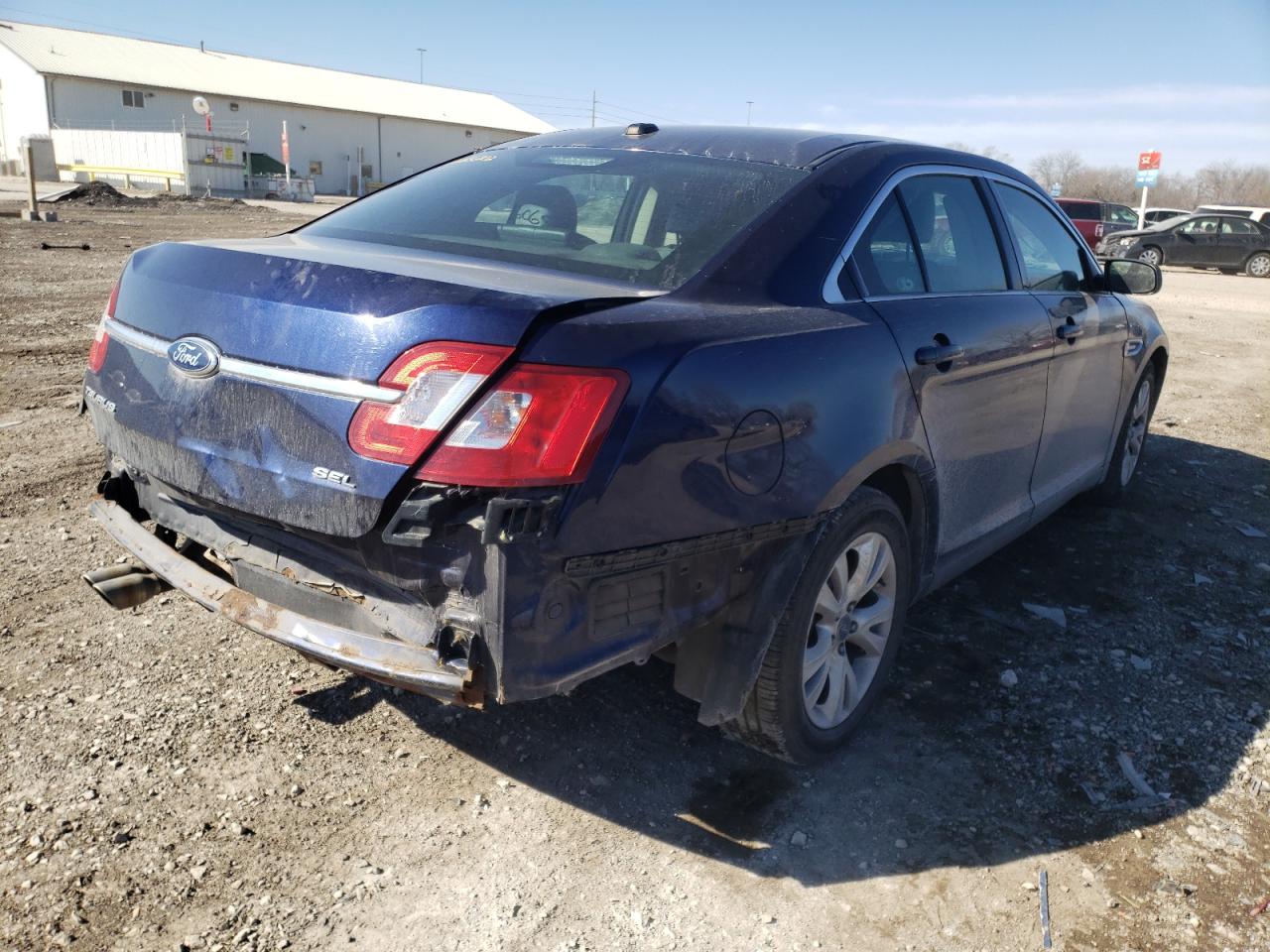 صورة رقم 4 من المزاد - 2011 FORD TAURUS SEL مع VIN 1FAHP2EW1BG182217