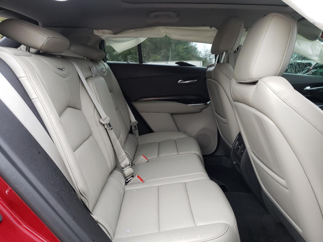 Photo 6 from auction – 2019 CADILLAC XT4 PREMIU with VIN 1GYFZCR40KF101394