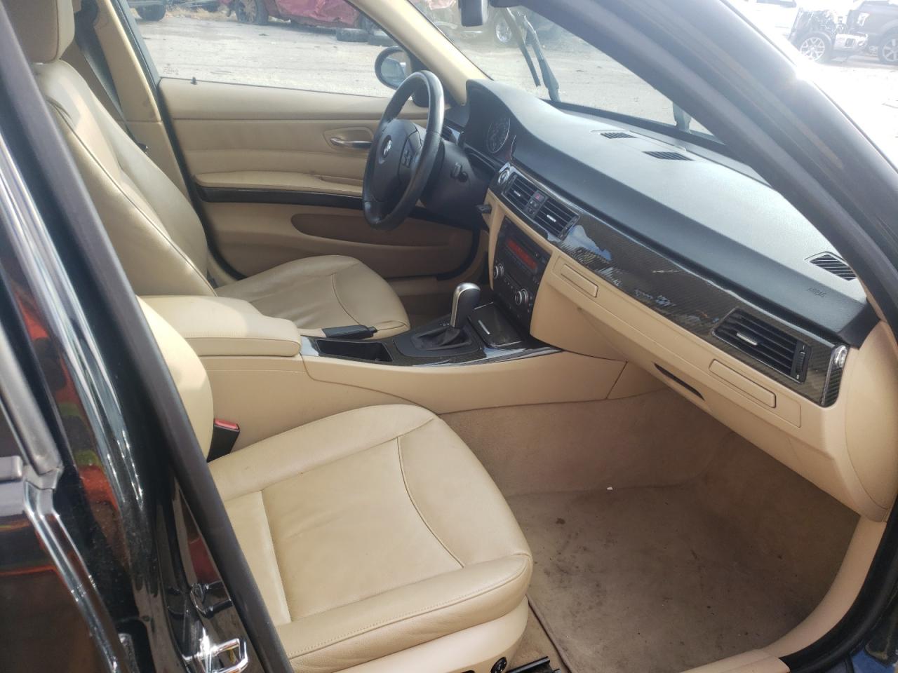 Photo 5 from auction – 2007 BMW 328 XIT with VIN WBAVT73567FZ35167