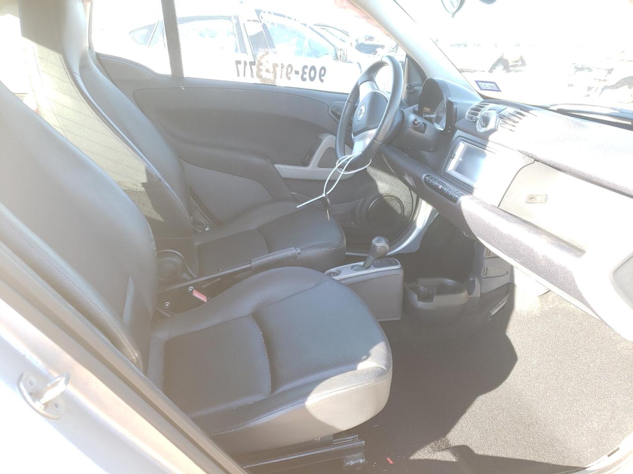 Photo 5 from auction – 2015 SMART FORTWO PUR with VIN WMEEJ3BA9FK812907