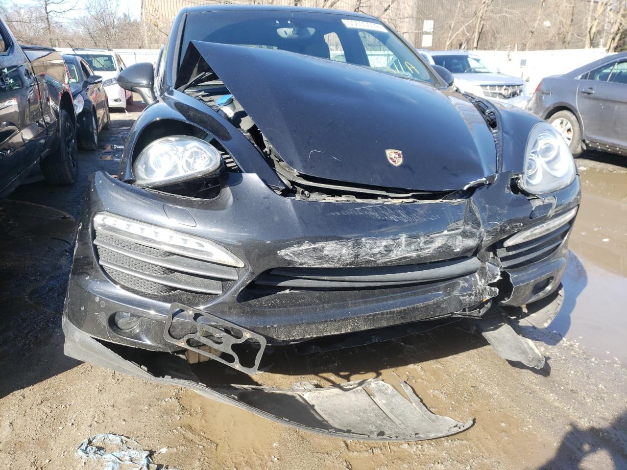Photo 7 from auction – 2014 PORSCHE CAYENNE S with VIN WP1AB2A28ELA55276