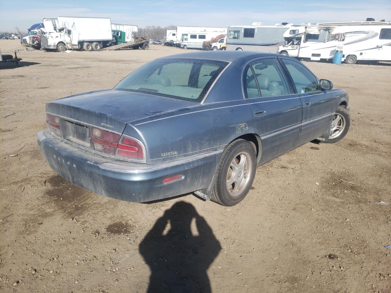 Photo 4 from auction – 2000 BUICK PARK AVENU with VIN 1G4CU5213Y4135137