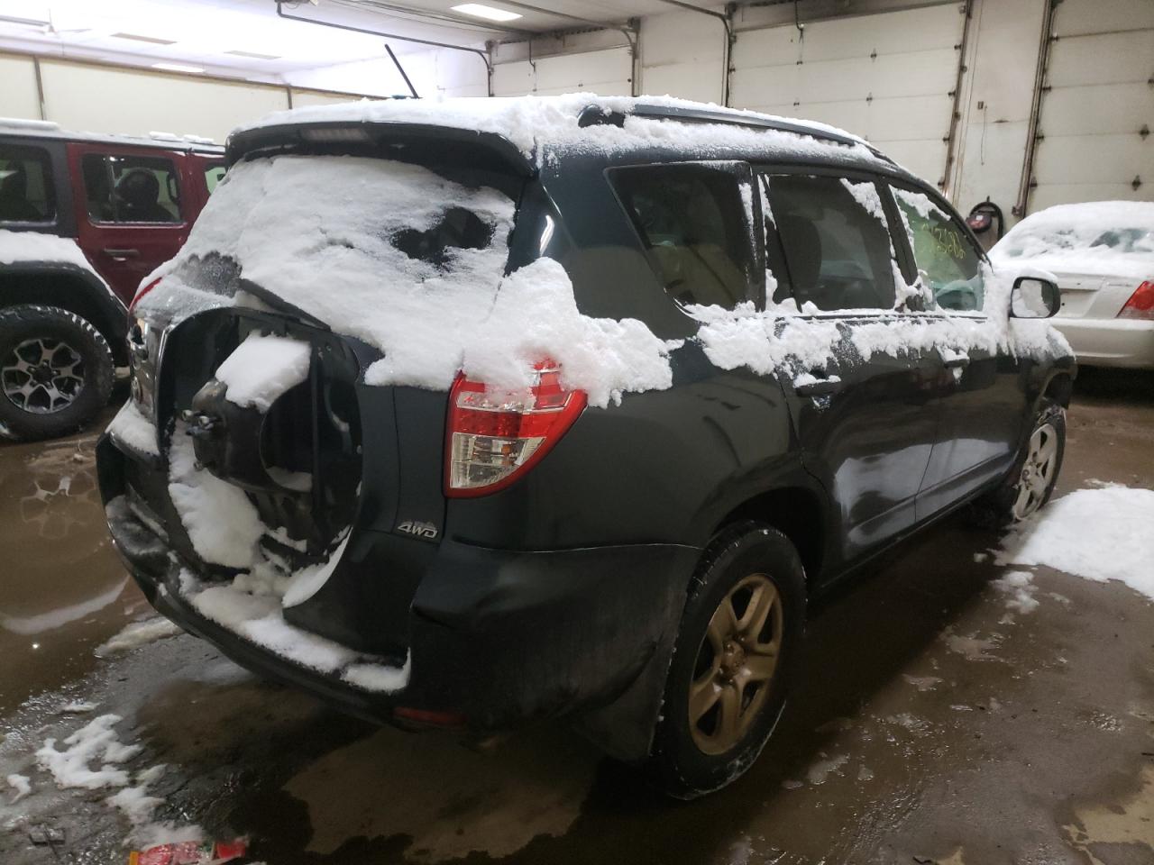 Photo 4 from auction – 2010 TOYOTA RAV4 with VIN 2T3JF4DV8AW066549