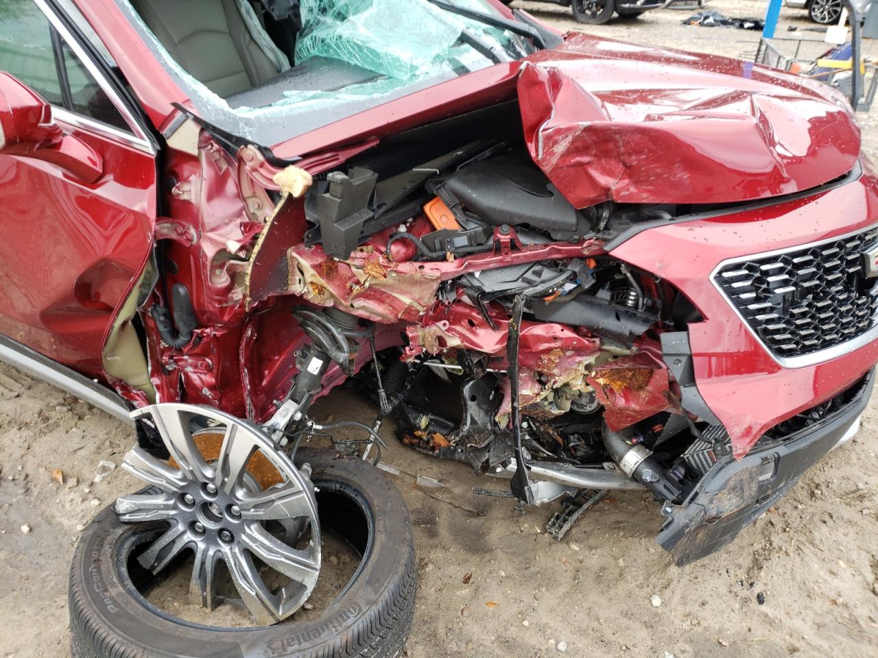 Photo 9 from auction – 2019 CADILLAC XT4 PREMIU with VIN 1GYFZCR40KF101394