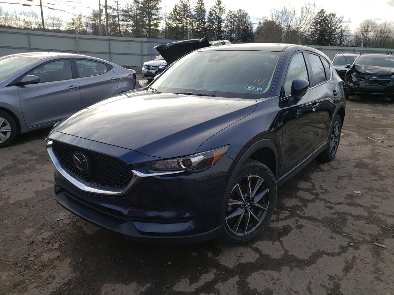 Photo 2 from auction – 2018 MAZDA CX-5 TOURI with VIN JM3KFBCM1J0450895
