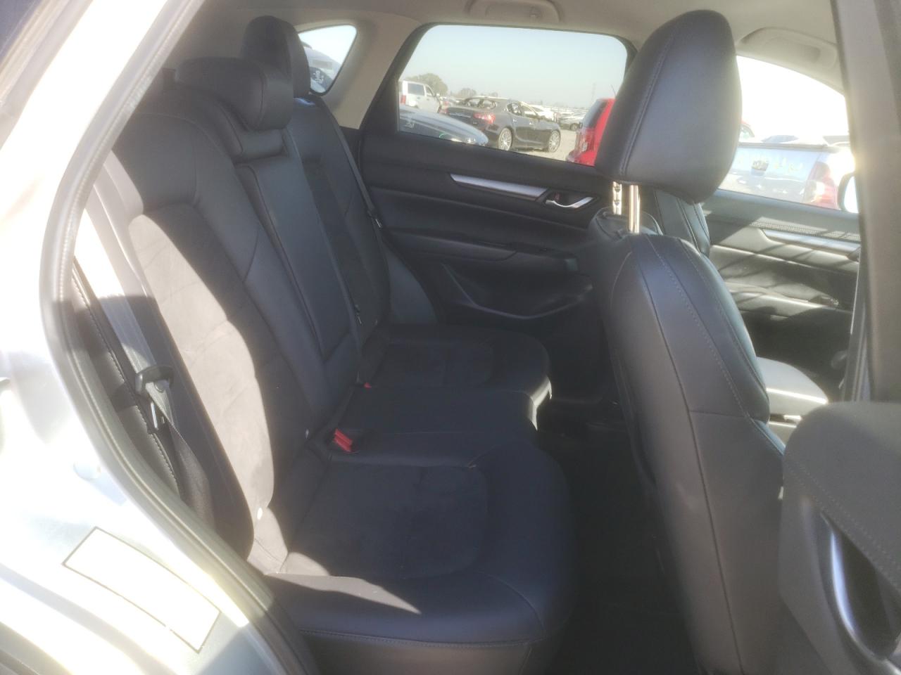 Photo 6 from auction – 2020 MAZDA CX-5 TOURI with VIN JM3KFBCM4L0740843