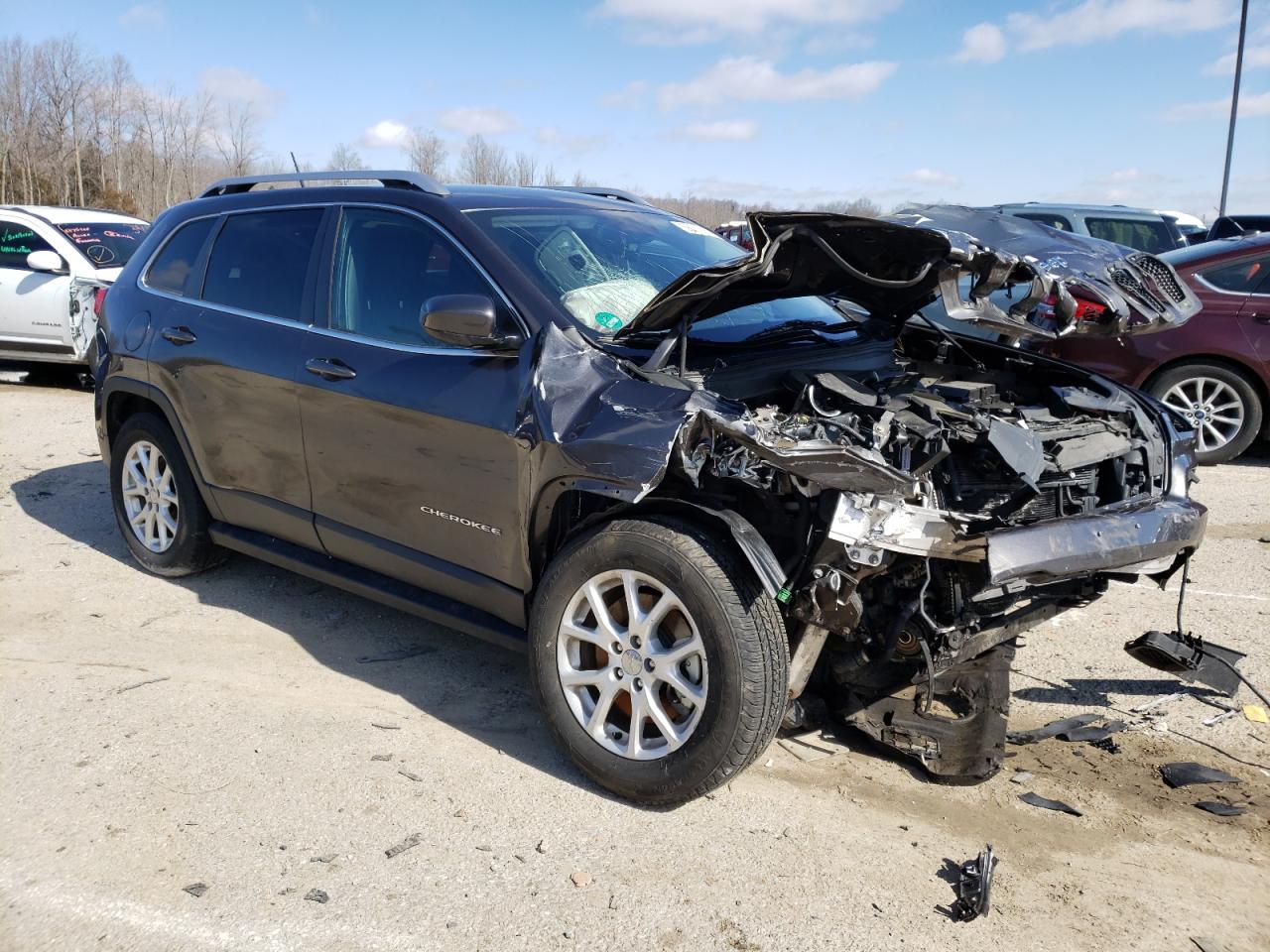 JEEP CHEROKEE L 2015 with VIN 1C4PJMCB3FW754029 - Photo from auction