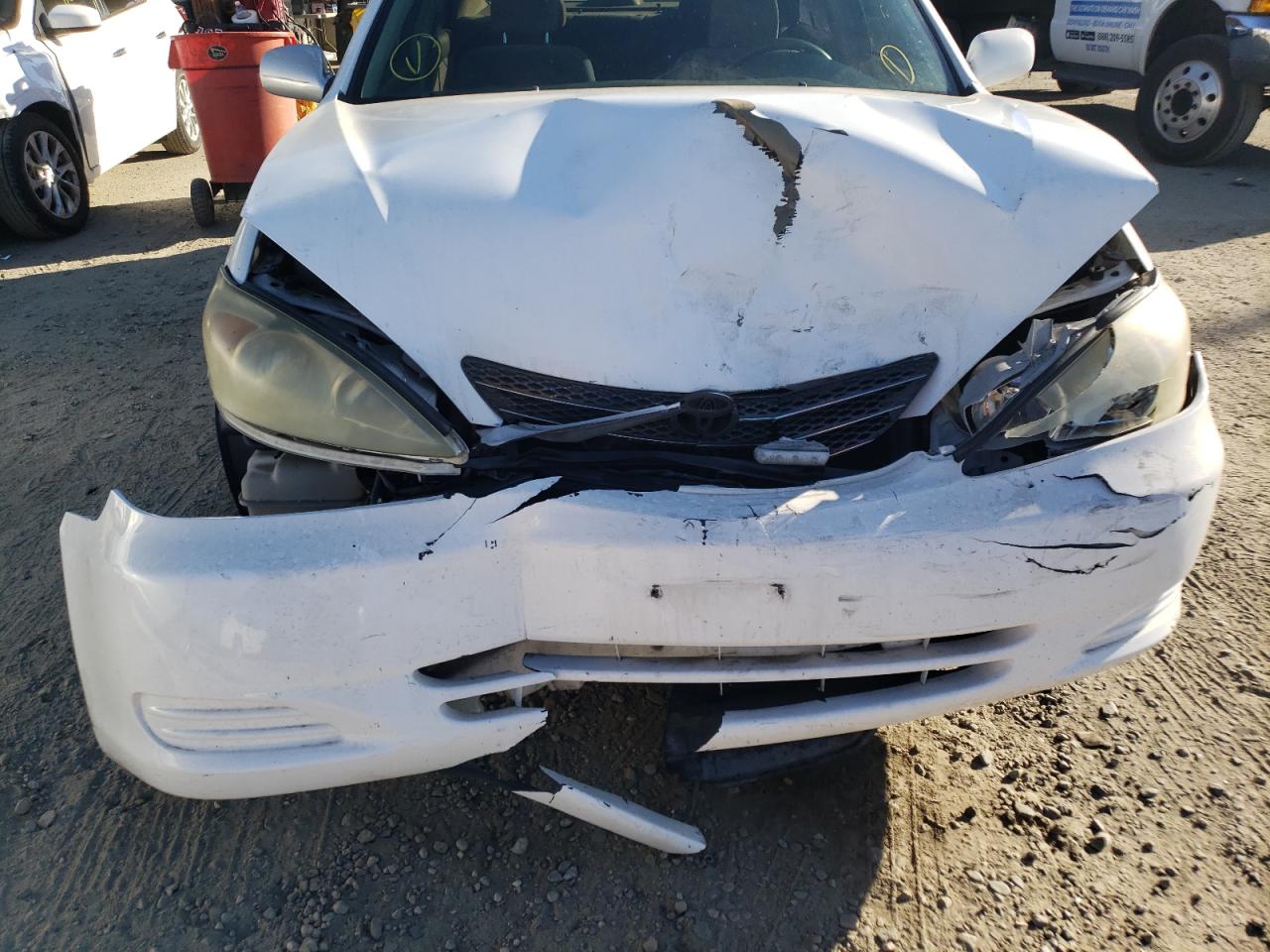 Photo 9 from auction – 2003 TOYOTA CAMRY LE with VIN 4T1BE32K33U127702