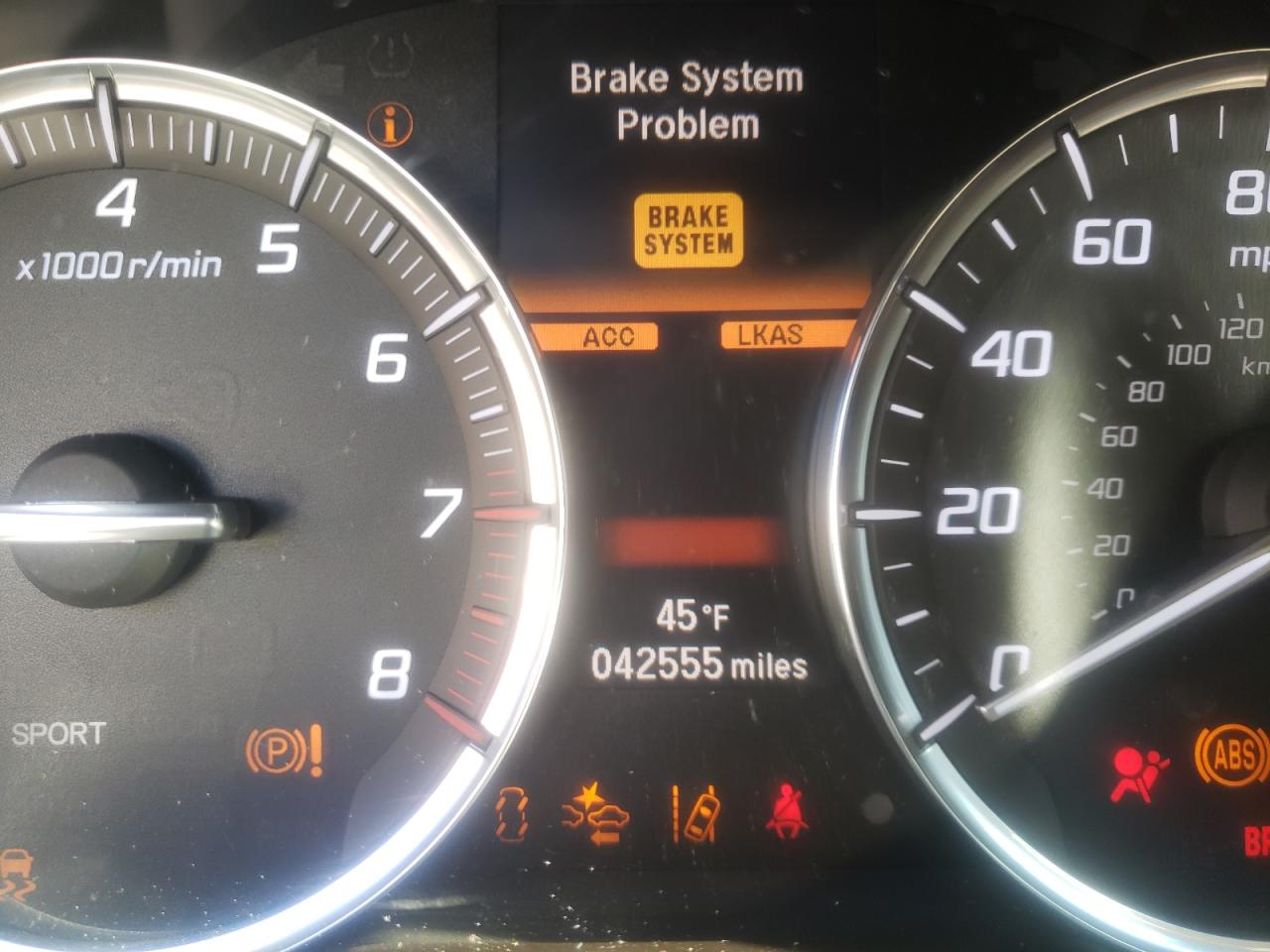 Photo 8 from auction – 2018 ACURA TLX with VIN 19UUB2F35JA003398