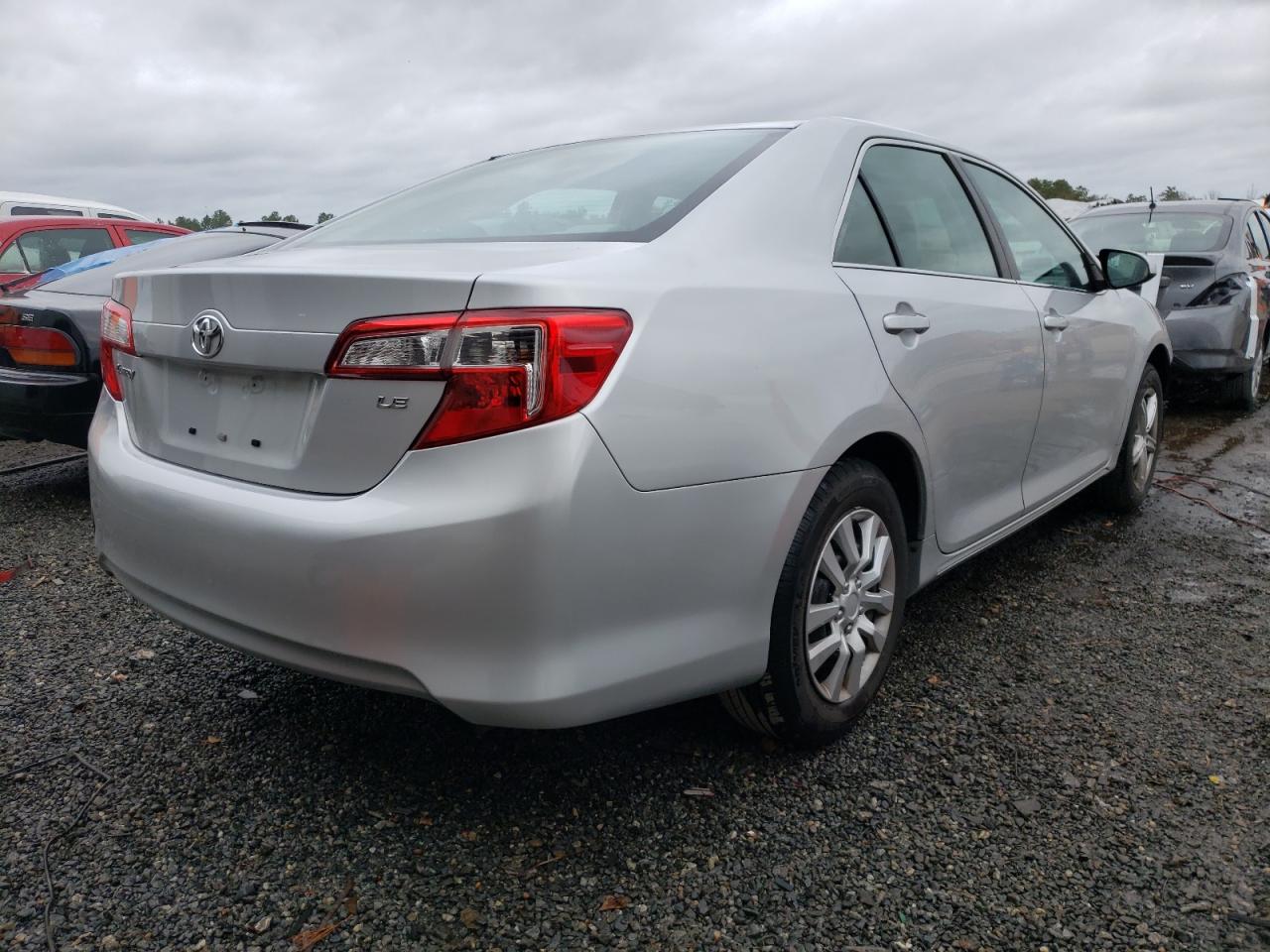 Photo 4 from auction – 2012 TOYOTA CAMRY BASE with VIN 4T1BF1FK8CU615829