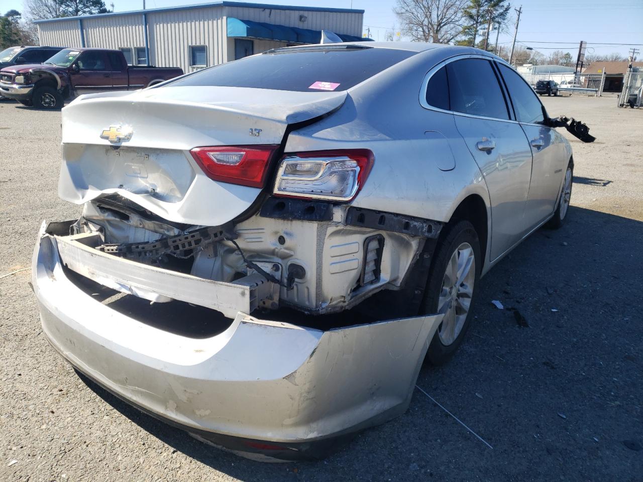 Photo 4 from auction – 2018 CHEVROLET MALIBU LT with VIN 1G1ZD5ST2JF159853