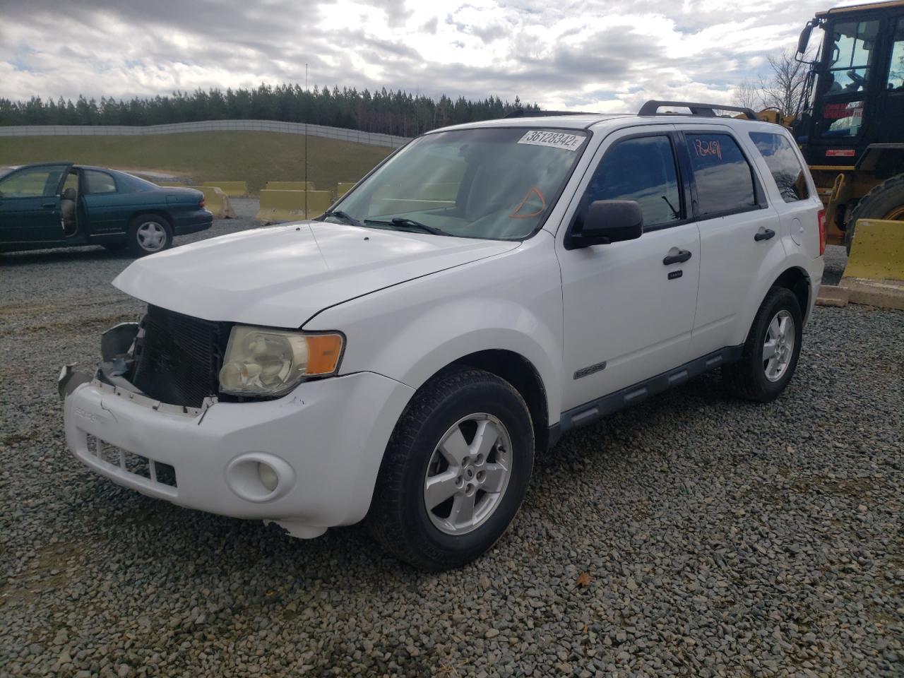Photo 2 from auction – 2008 FORD ESCAPE XLT with VIN 1FMCU93138KA45004