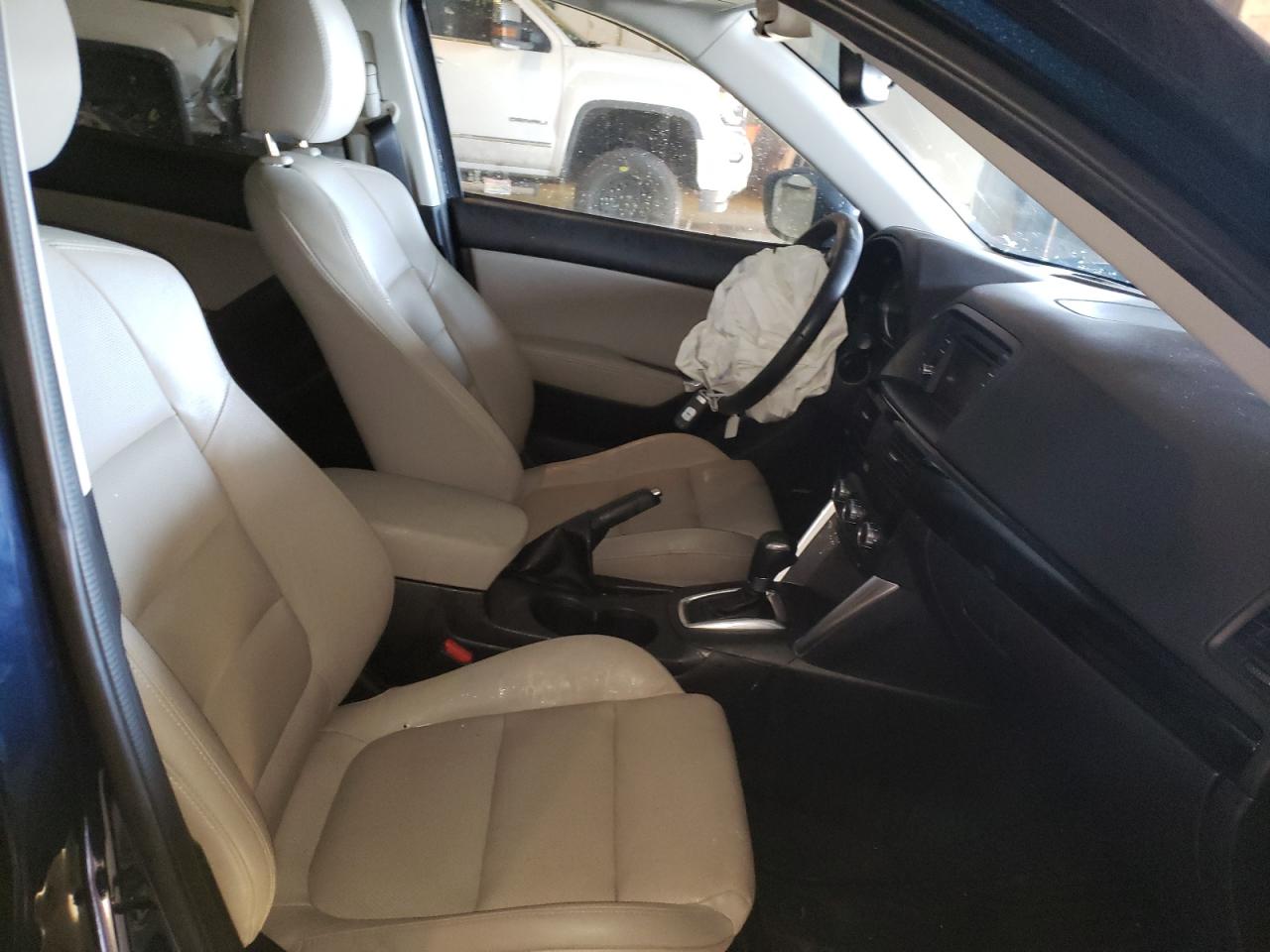 Photo 5 from auction – 2015 MAZDA CX-5 GT with VIN JM3KE4DY9F0499964