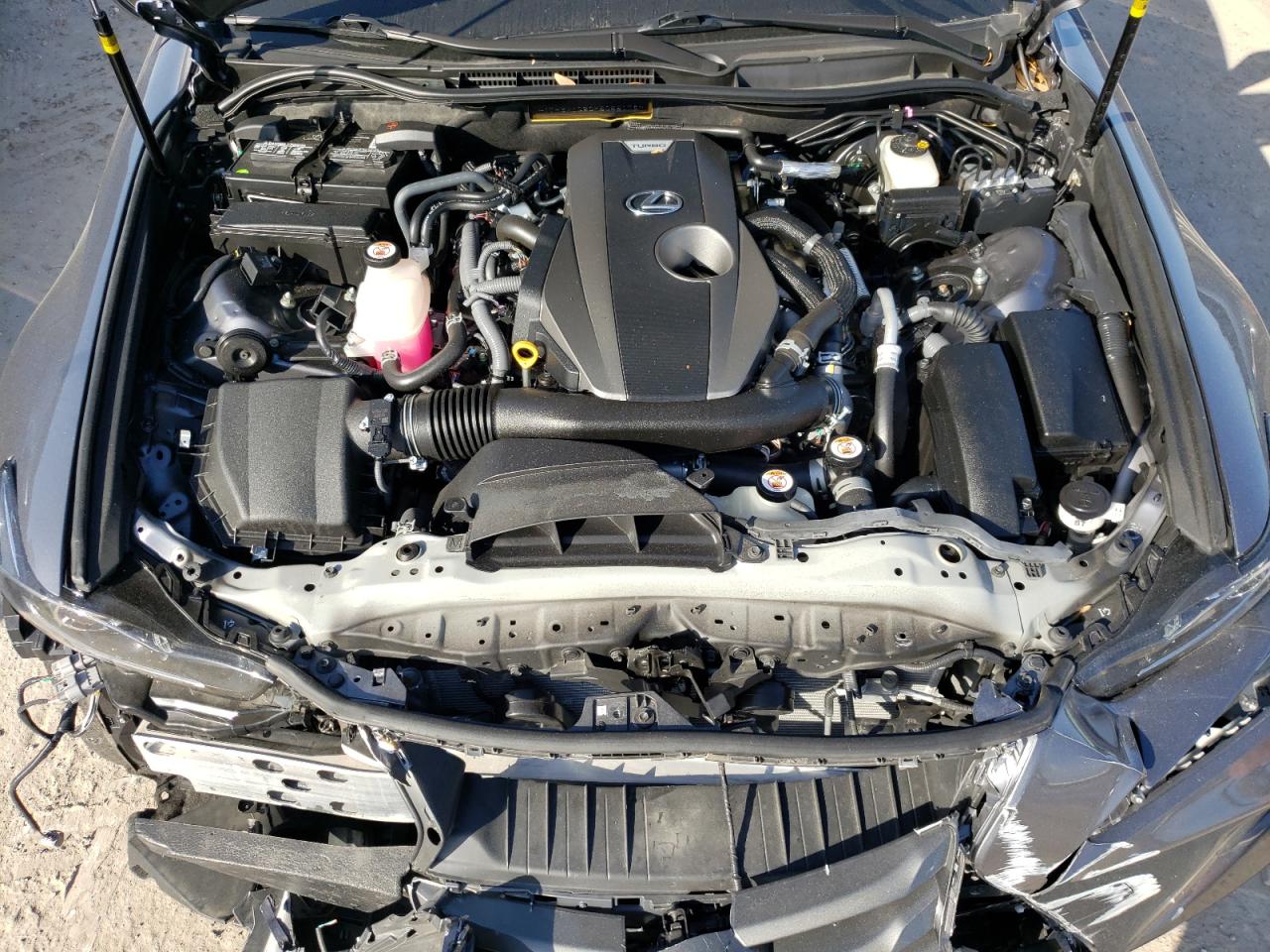 Photo 7 from auction – 2017 LEXUS IS 200T with VIN JTHBA1D20H5055178