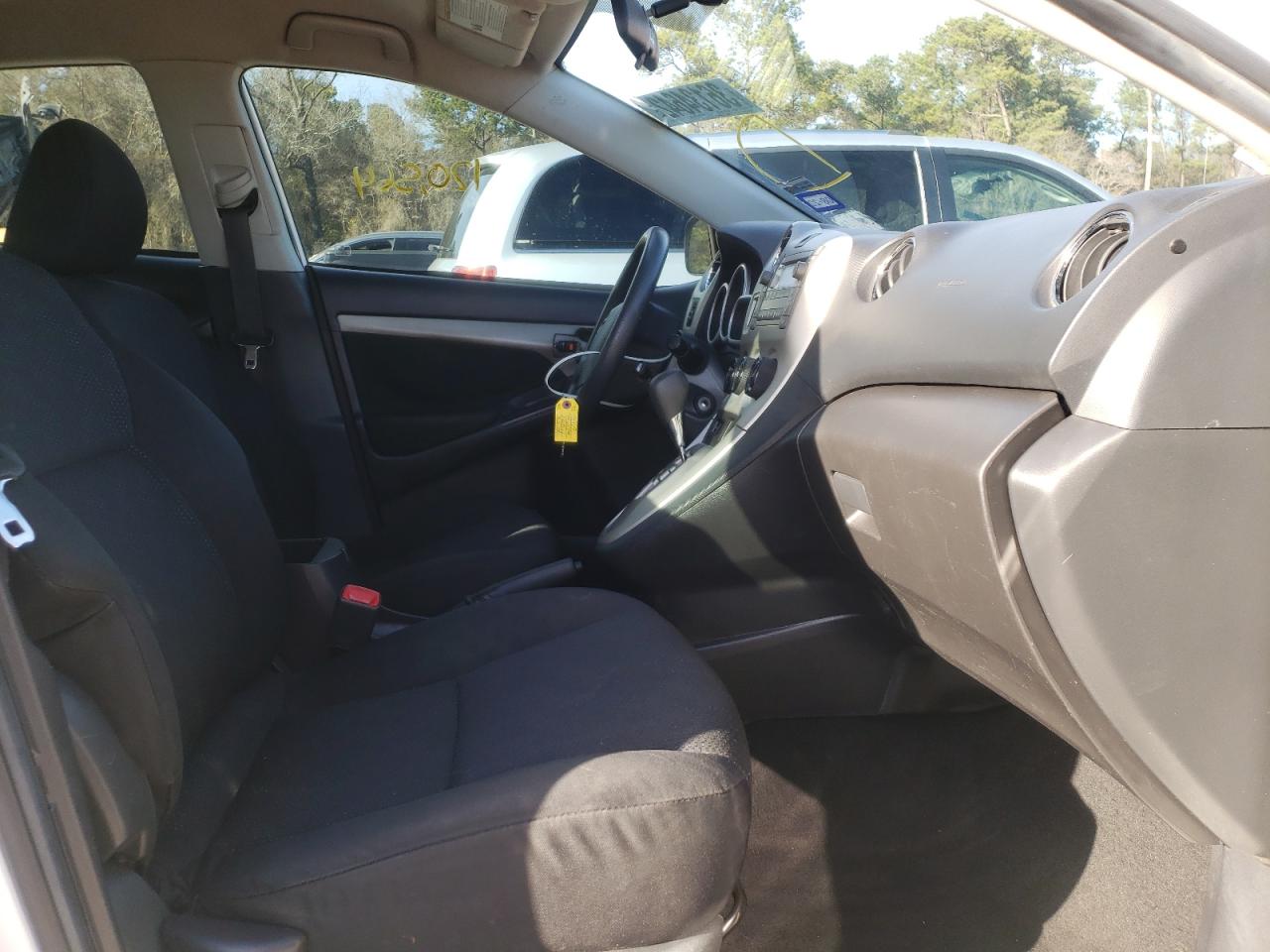 Photo 5 from auction – 2009 TOYOTA COROLLA MA with VIN 2T1KE40E39C022753