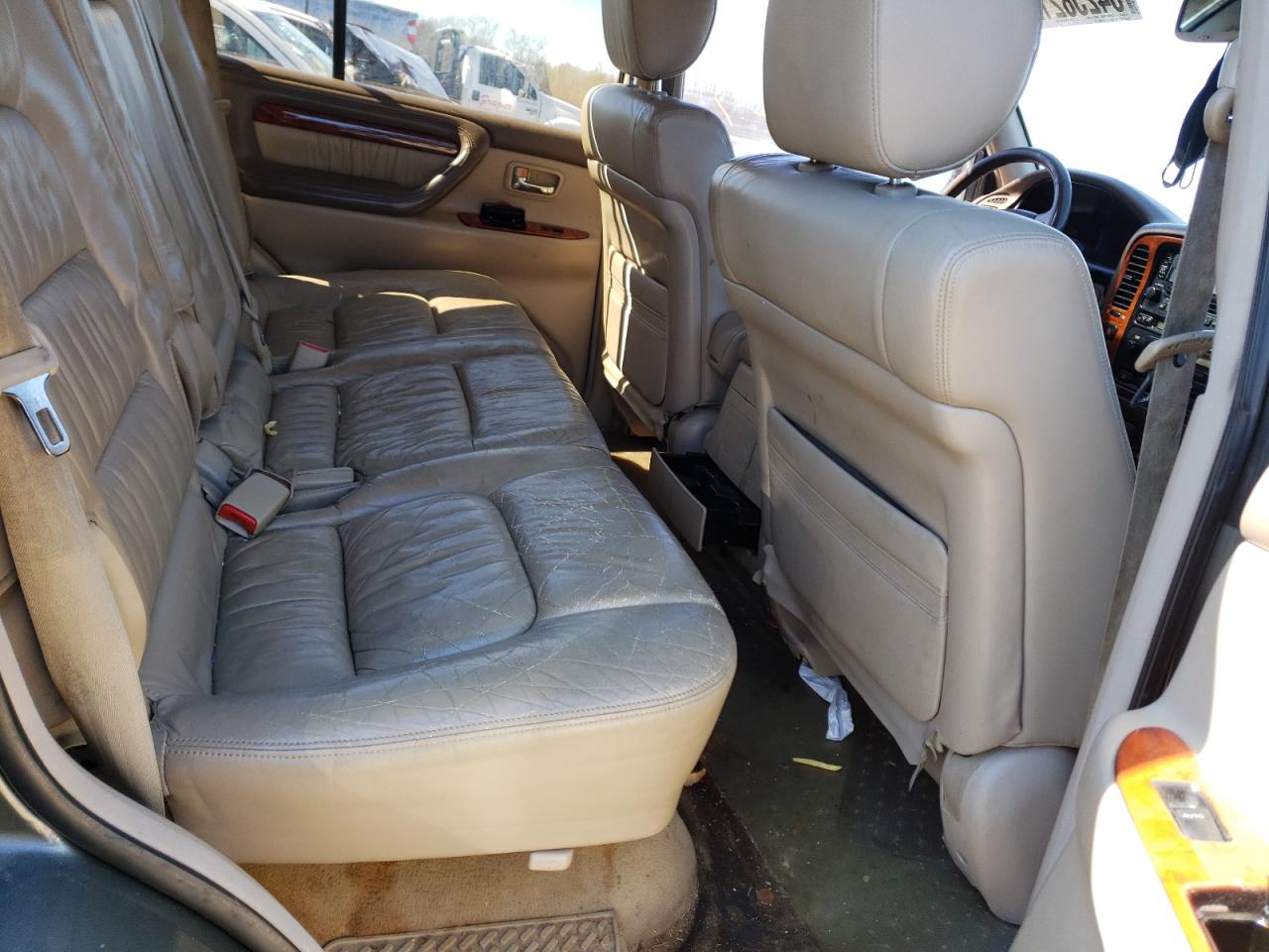 Photo 6 from auction – 1999 LEXUS LX 470 with VIN JT6HT00W7X0045629