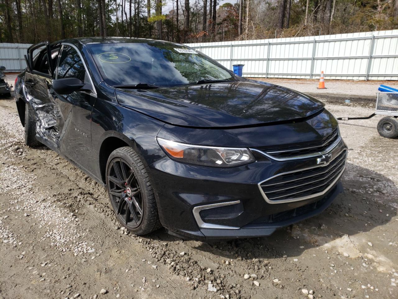 Photo 1 from auction – 2017 CHEVROLET MALIBU LS with VIN 1G1ZC5ST2HF219157